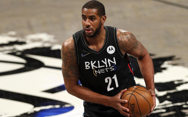 LaMarcus Aldridge trở lại thi đấu đỉnh cao 