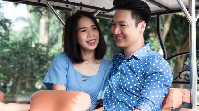 Mạnh Trường chỉ nhấn theo dõi mỗi tài khoản của bà xã là Lan Phương